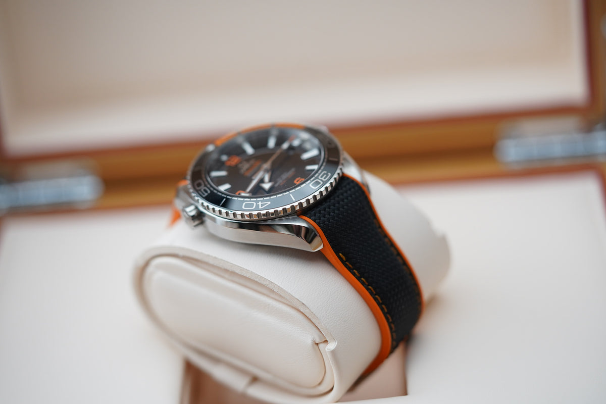 Omega Seamaster Planet Ocean 600M 215.32.44.21.01.001