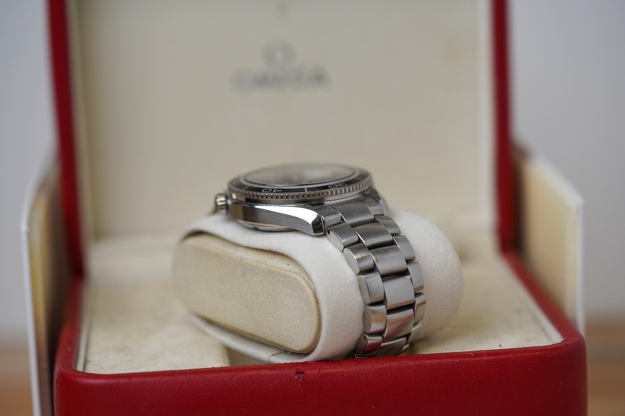 Omega Seamaster Planet Ocean 600M 2201.50