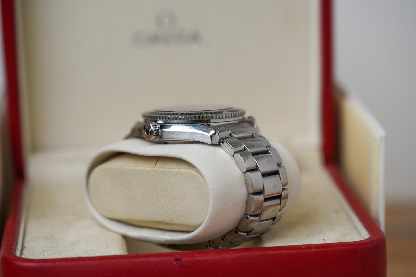 Omega Seamaster Planet Ocean 600M 2201.50