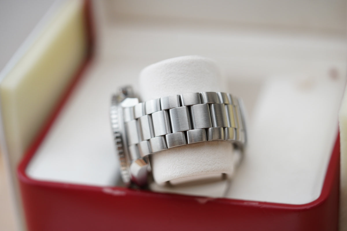 Omega Seamaster Planet Ocean 600M 232.30.46.21.01.001