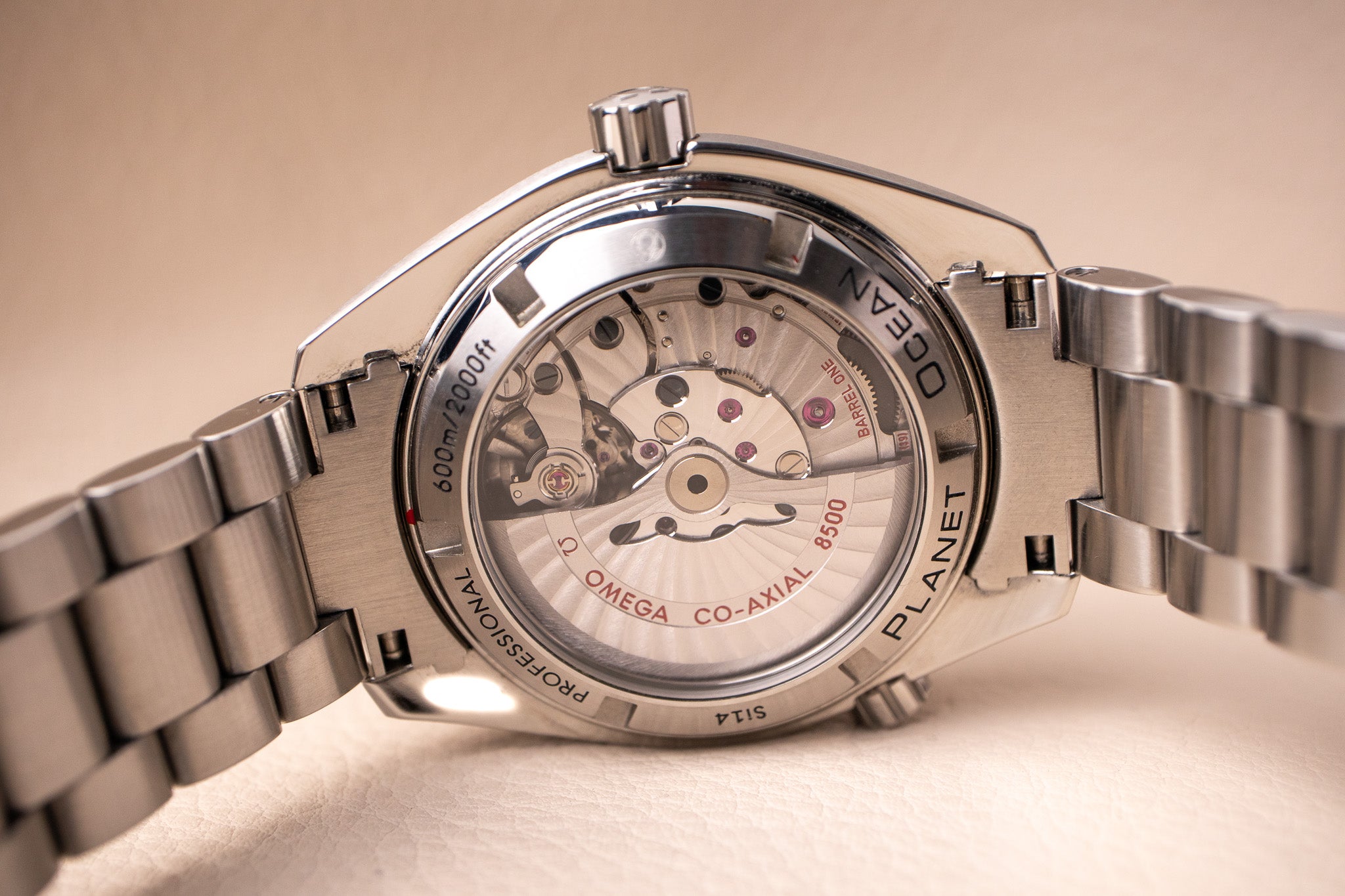 Omega Seamaster Planet Ocean 600M 42mm 232.30.42.21.01.001 'Skyfall'