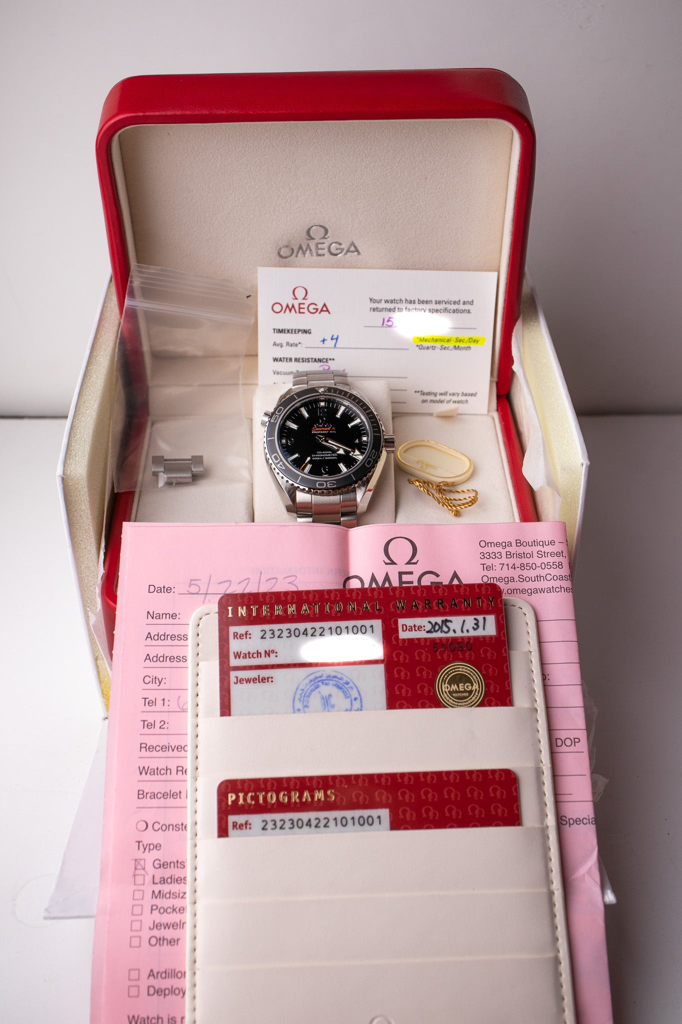 Omega Seamaster Planet Ocean 600M 42mm 232.30.42.21.01.001