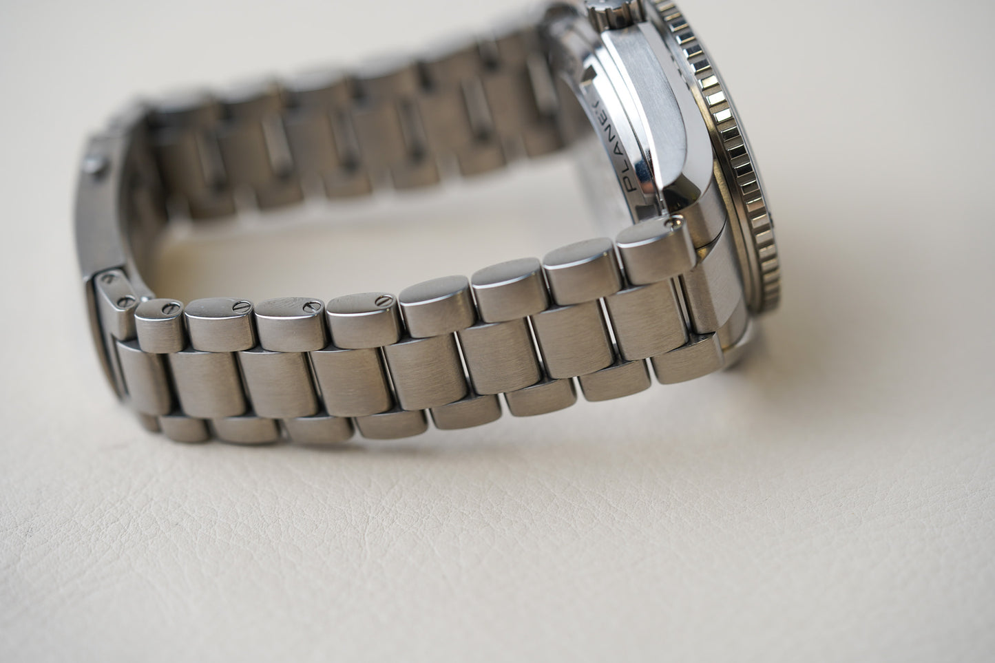 Omega Seamaster Planet Ocean 600M 42mm Titanium 232.90.42.21.03.001