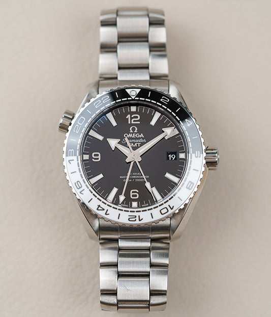 Omega Seamaster Planet Ocean 600M GMT "Oreo" 215.30.44.22.01.001