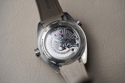 Omega Seamaster Planet Ocean 600M Khaki 215.32.44.21.09.001