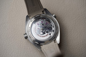 Omega Seamaster Planet Ocean 600M Khaki 215.32.44.21.09.001