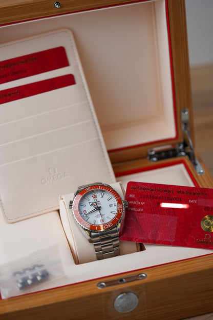 Omega Seamaster Planet Ocean 600M Orange 215.30.44.21.04.001