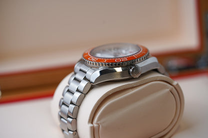 Omega Seamaster Planet Ocean 600M Orange 215.30.44.21.04.001