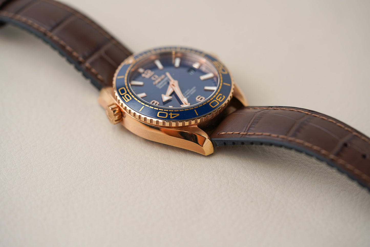 Omega Seamaster Planet Ocean 600M Sedna Gold 215.63.44.21.03.001