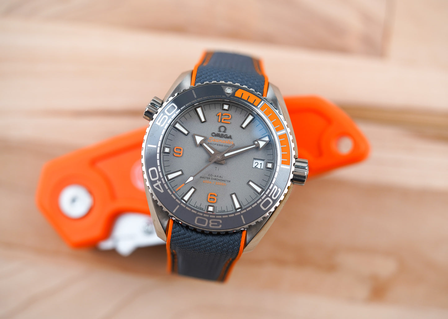 Omega Seamaster Planet Ocean 600M Titanium 215.92.44.21.99.001