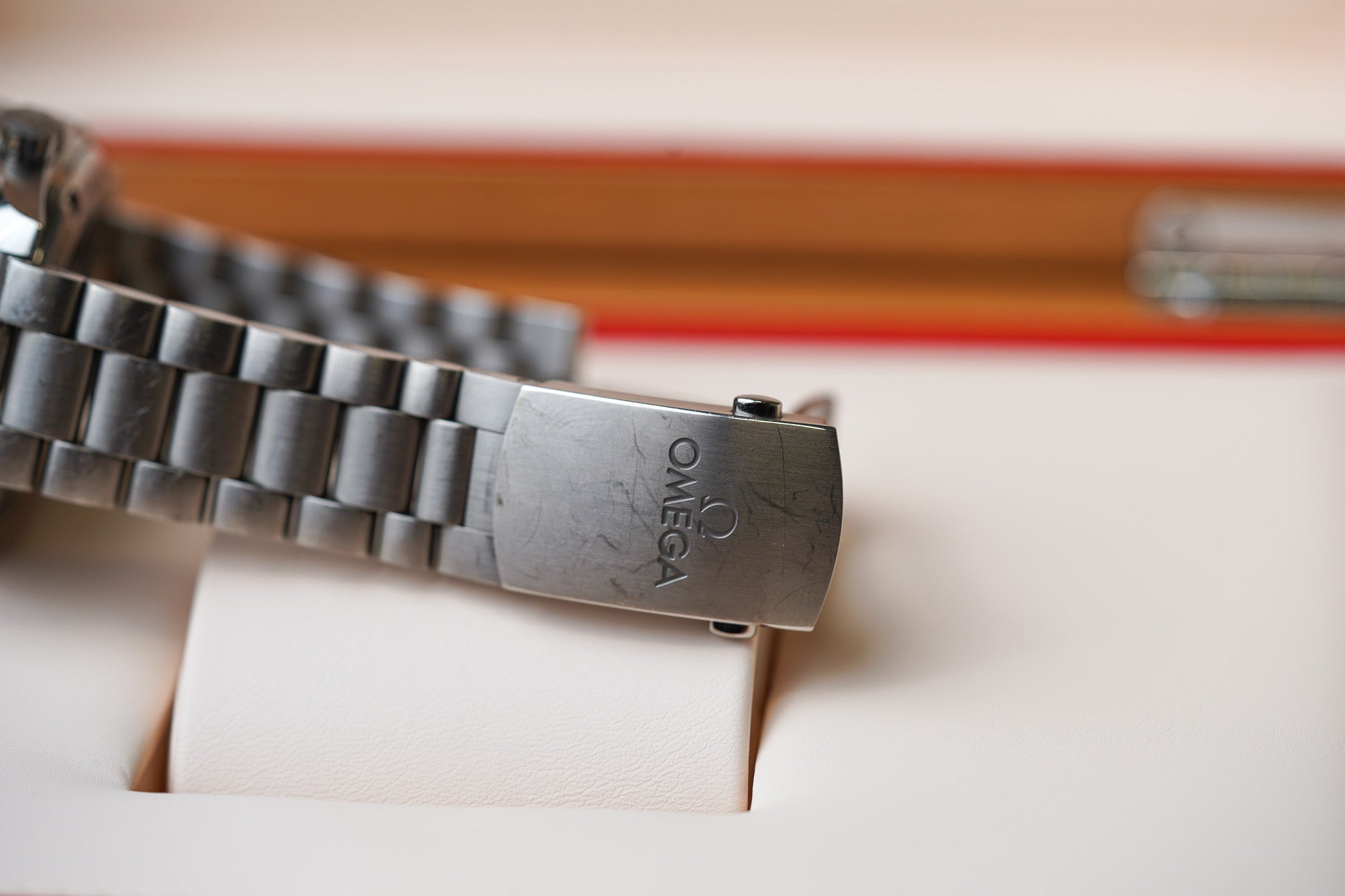 Omega Seamaster Planet Ocean 600M Titanium 232.90.46.21.03.001