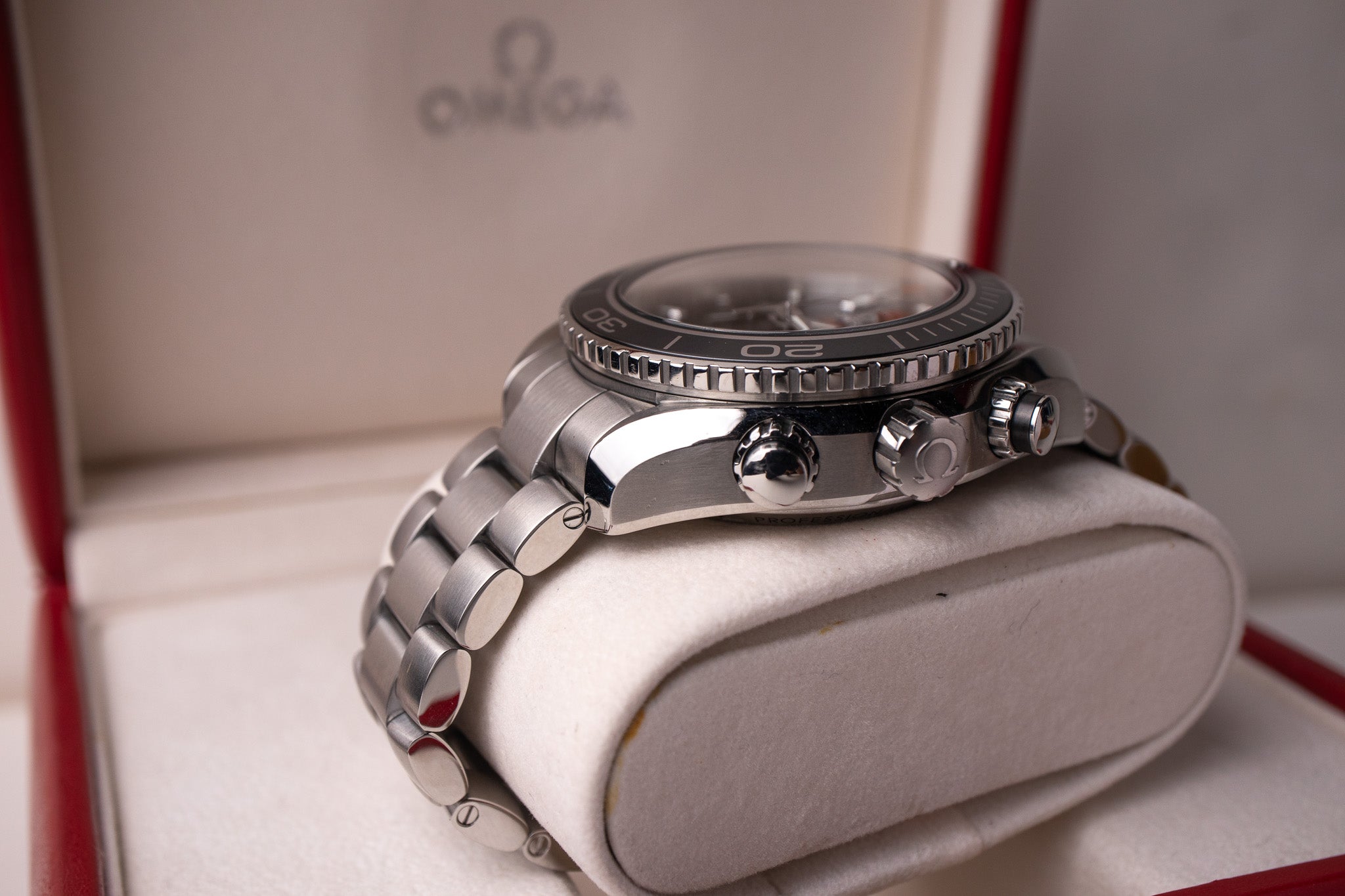 Omega Seamaster Planet Ocean Chronograph 232.30.46.51.01.001