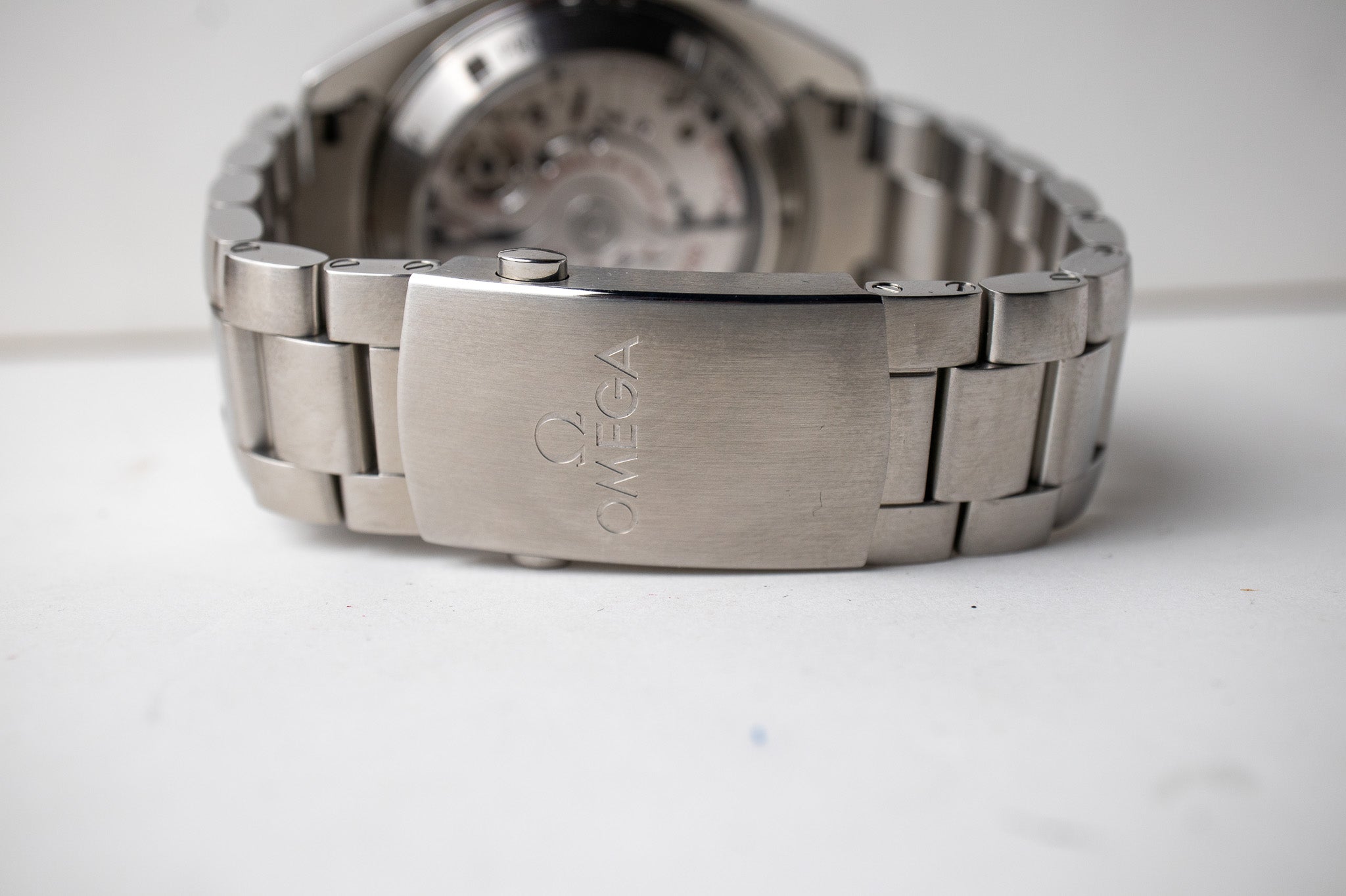 Omega Seamaster Planet Ocean Chronograph 232.30.46.51.01.001