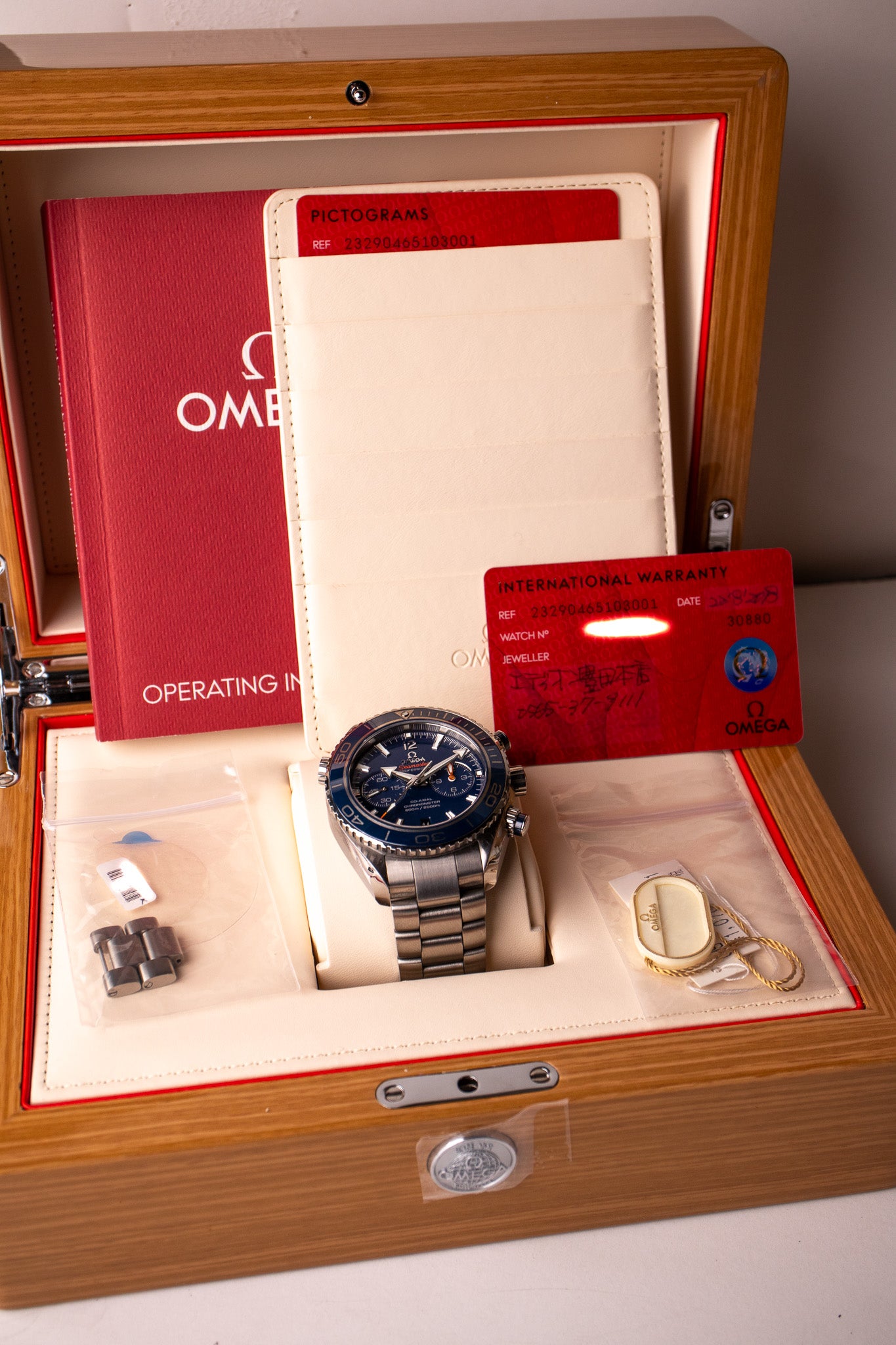 Omega Seamaster Planet Ocean Chronograph 232.90.46.51.03.001