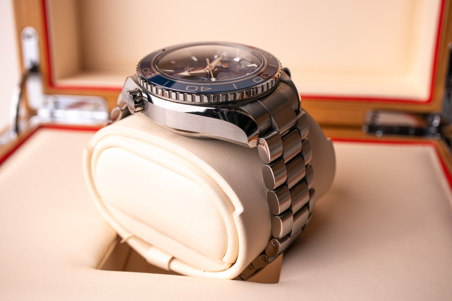 Omega Seamaster Planet Ocean Chronograph 232.90.46.51.03.001