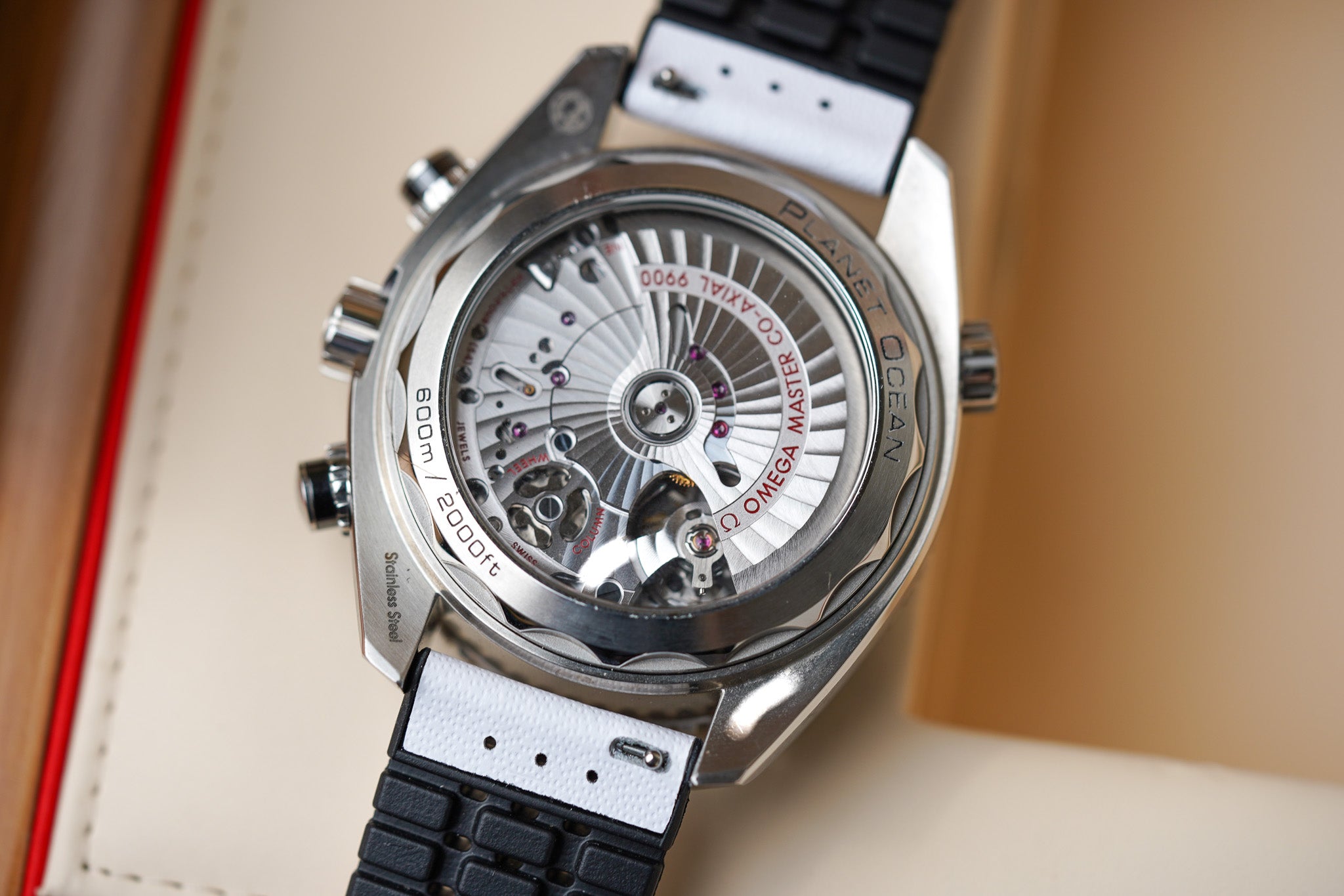 Omega Seamaster Planet Ocean Chronograph Diver 215.32.46.51.01.001 Black Orange 45.5mm