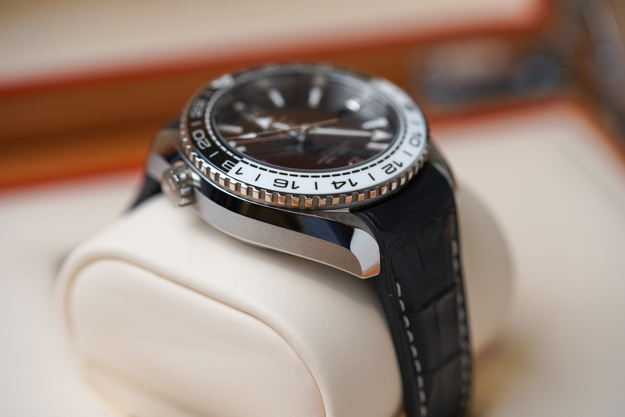 Omega Seamaster Planet Ocean GMT 43.5mm 