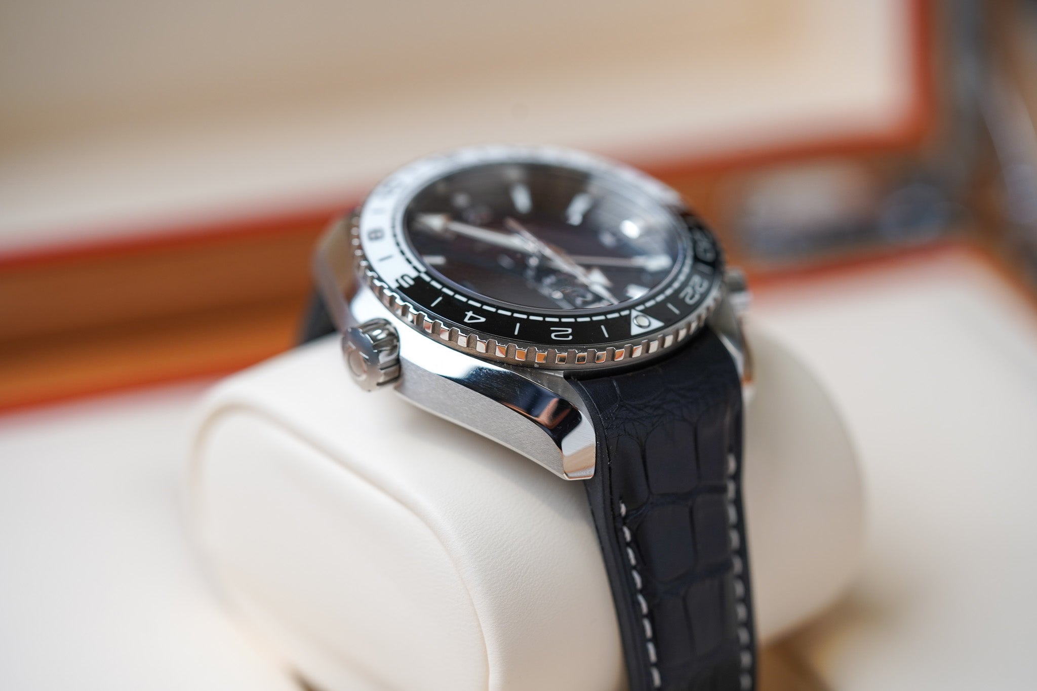 Omega Seamaster Planet Ocean GMT 43.5mm 