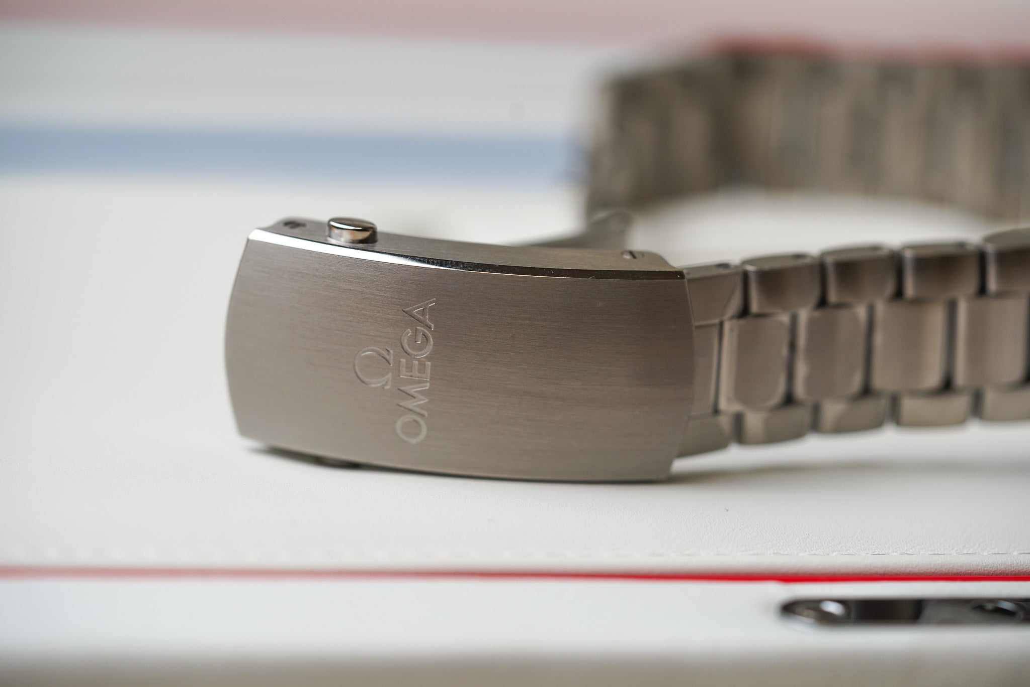 Omega Seamaster Planet Ocean Pyeong Chang 2018 Olympics 522.32.44.21.03.001