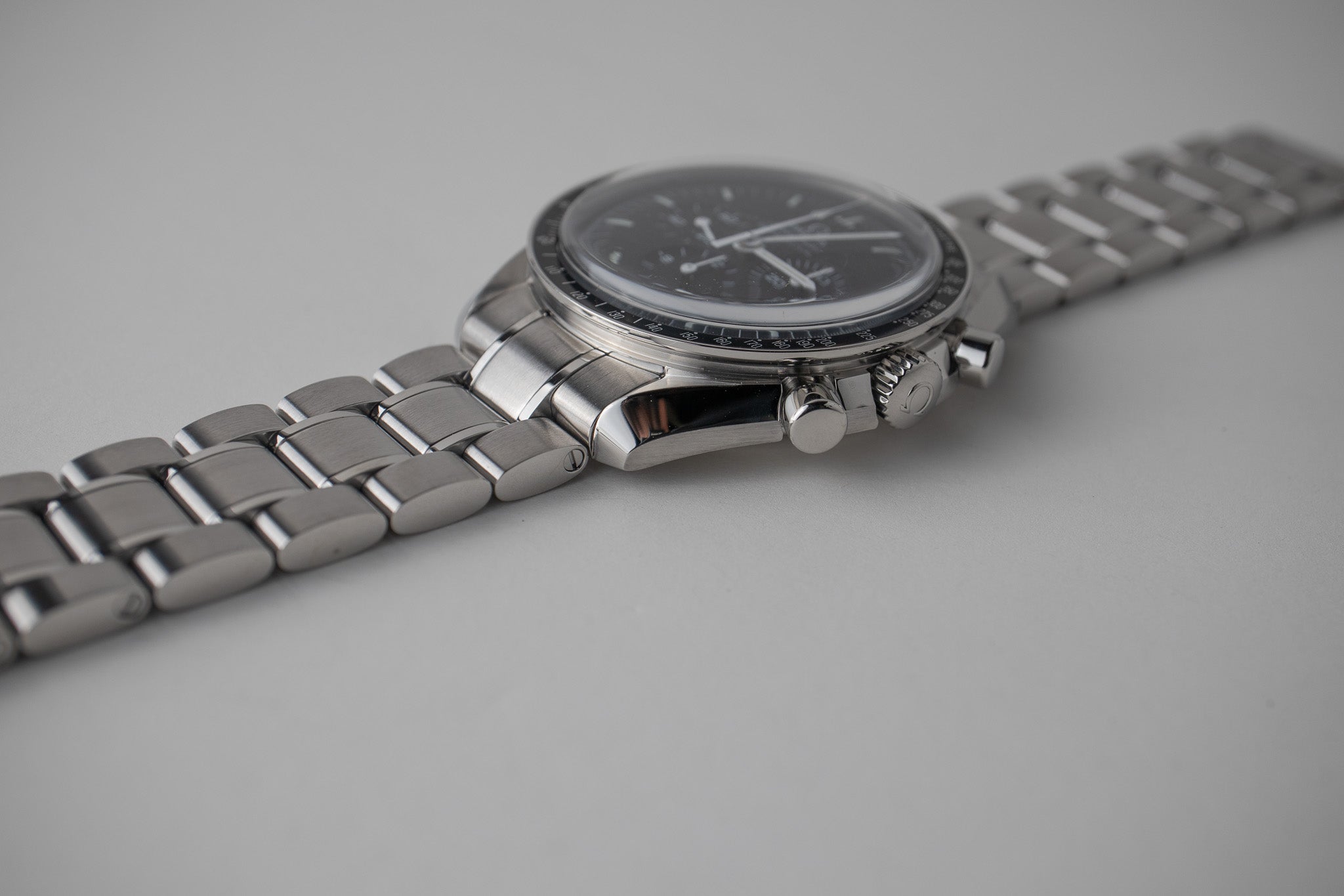 Omega Speedmaster Hesalite 311.30.42.30.01.005