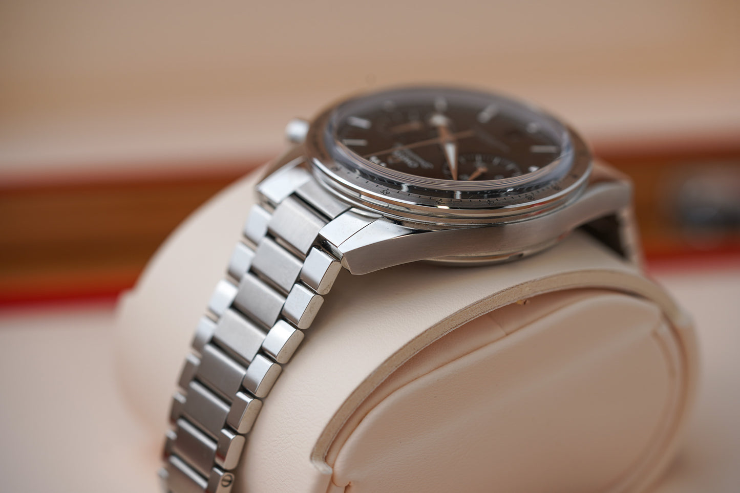 Omega Speedmaster 57' 40.5 Green 332.10.41.51.10.001