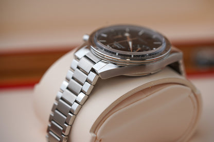 Omega Speedmaster 57' 40.5 Green 332.10.41.51.10.001