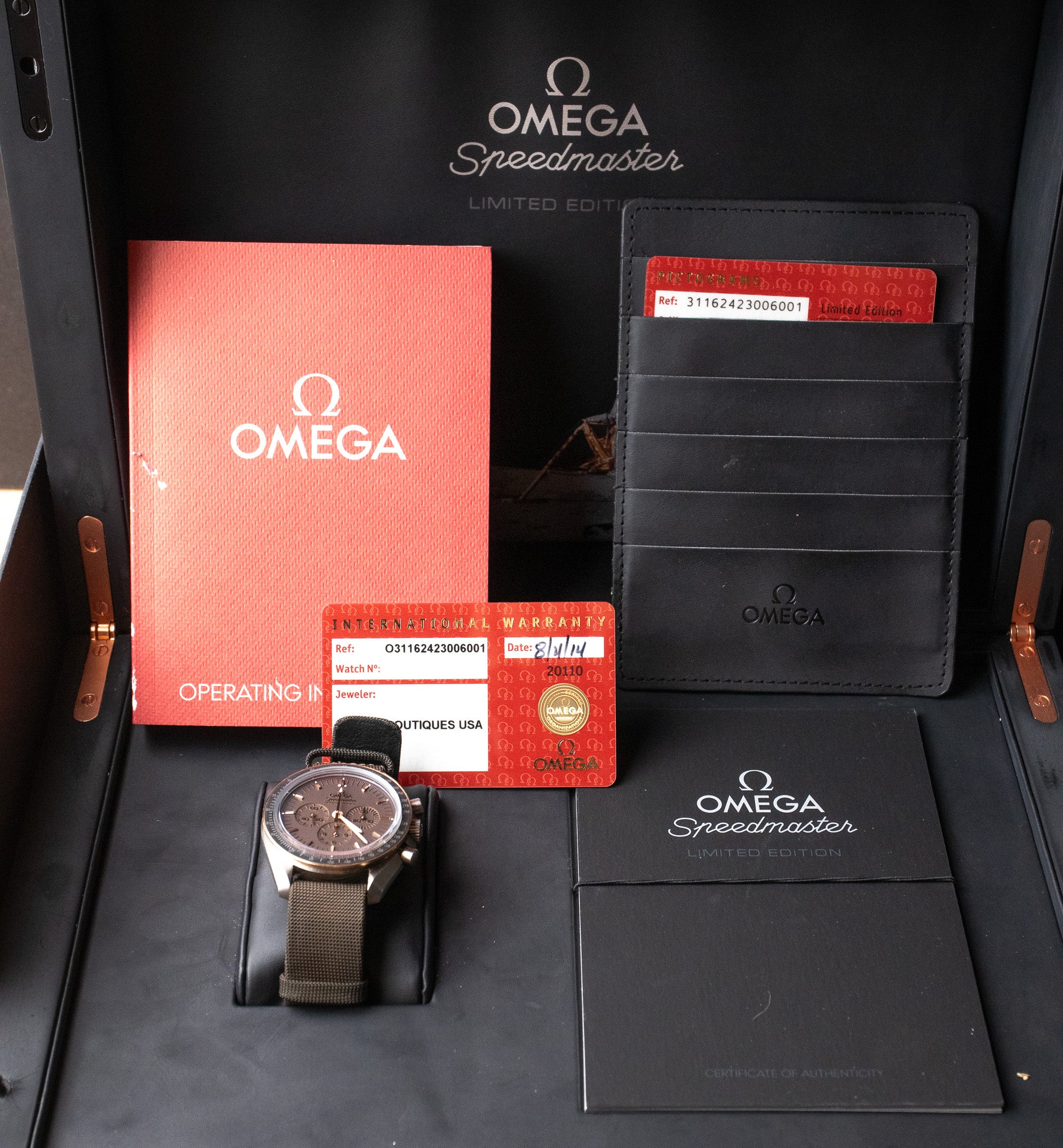 Omega Speedmaster Apollo 11 '45th Anniversary' Titanium - Sedna