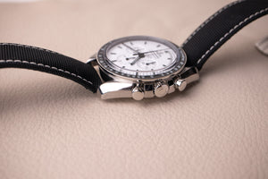 Omega Speedmaster Apollo 13 Snoopy '45th Anniversary' 311.32.42.30.04.003