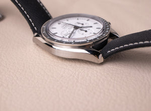 Omega Speedmaster Apollo 13 Snoopy '45th Anniversary' 311.32.42.30.04.003