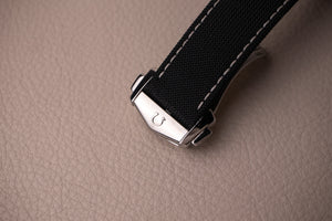 Omega Speedmaster Apollo 13 Snoopy '45th Anniversary' 311.32.42.30.04.003