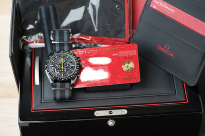 Omega Speedmaster Apollo 8 Dark Side of the Moon 311.92.44.30.01.001