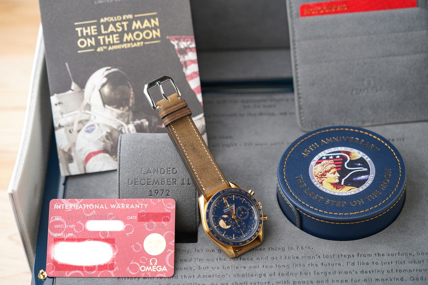 Omega Speedmaster Apollo XVII 45th Anniversary 311.63.42.30.03.001