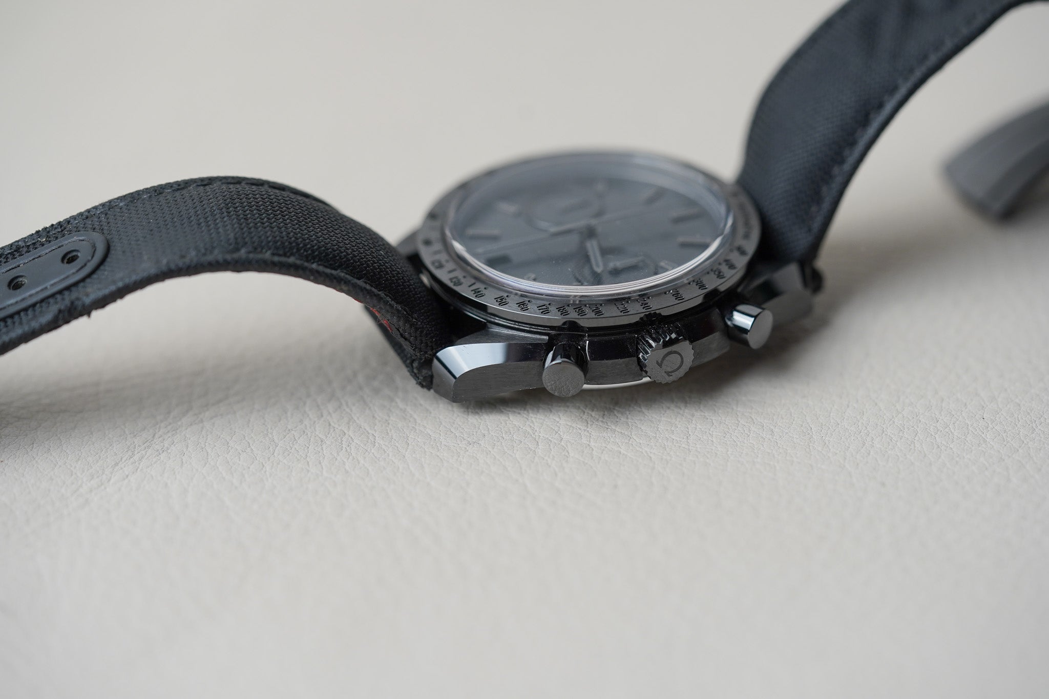 Omega Speedmaster Dark Side of The Moon 'Black Black' 311.92.44.51.01.005