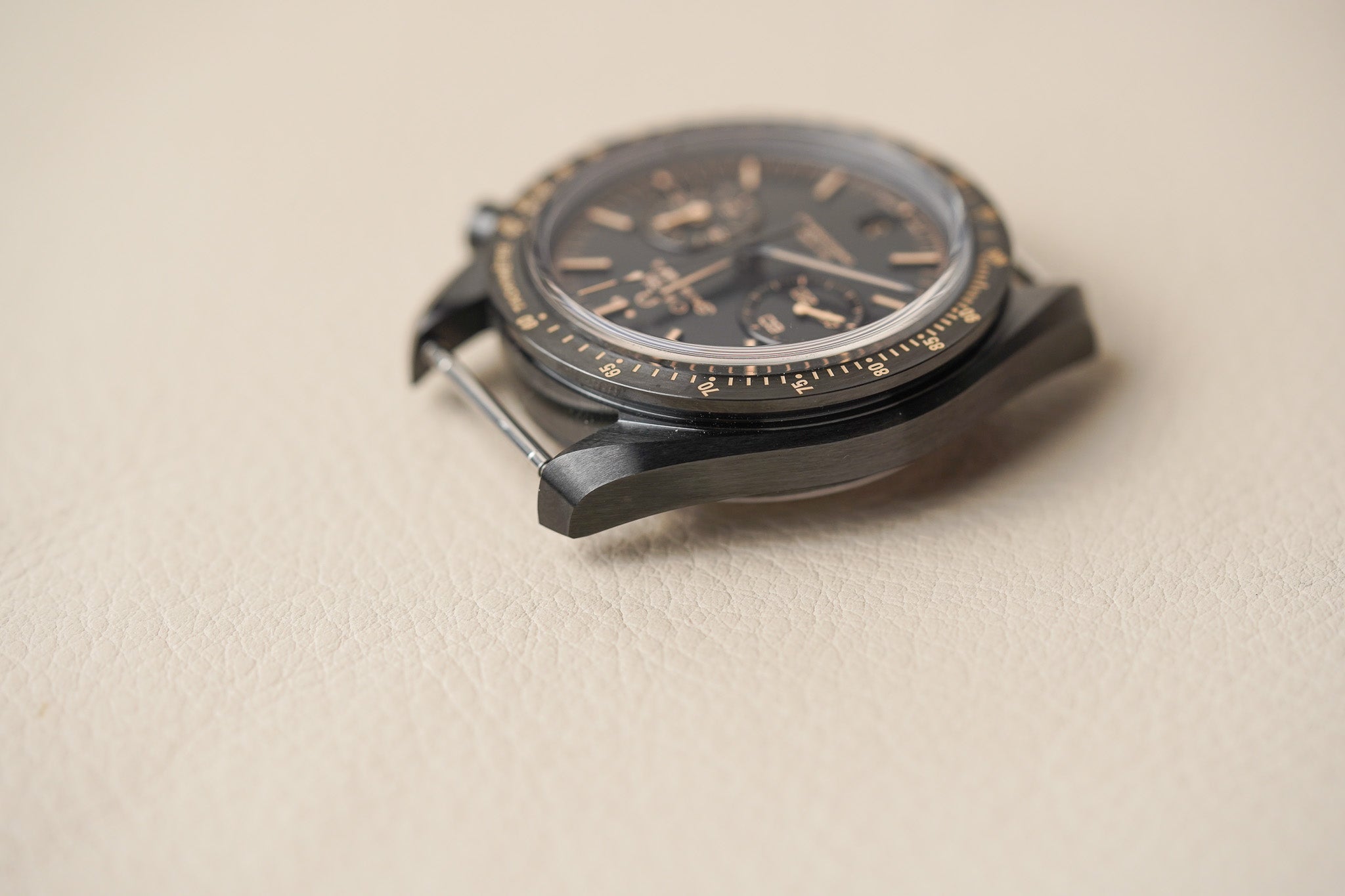 Omega Speedmaster Dark Side of the Moon 'Vintage' 311.92.44.51.01.006