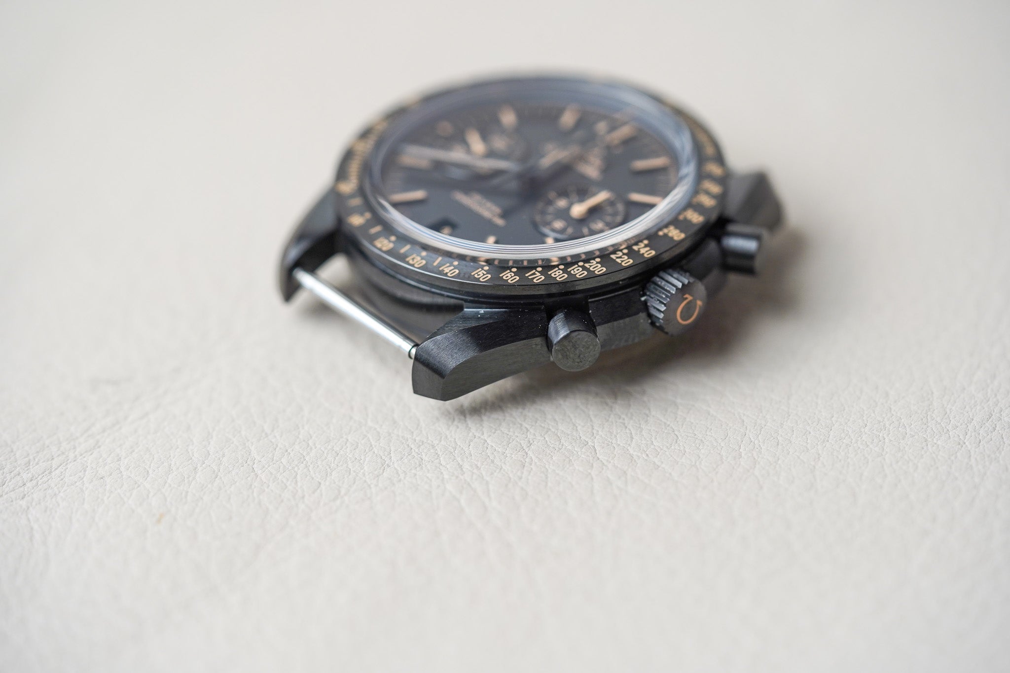 Omega Speedmaster Dark Side of the Moon 'Vintage' 311.92.44.51.01.006