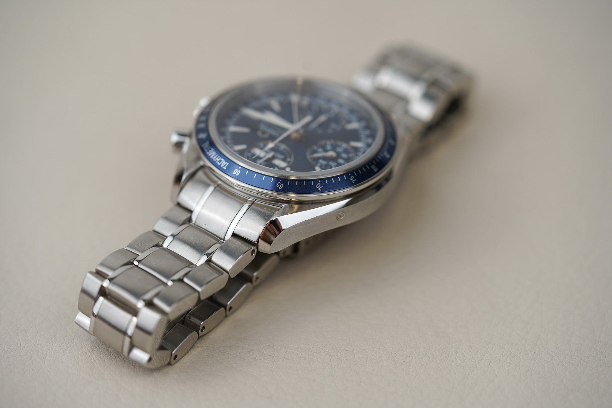 Omega Speedmaster Day-Date Reduced Blue 3222.80