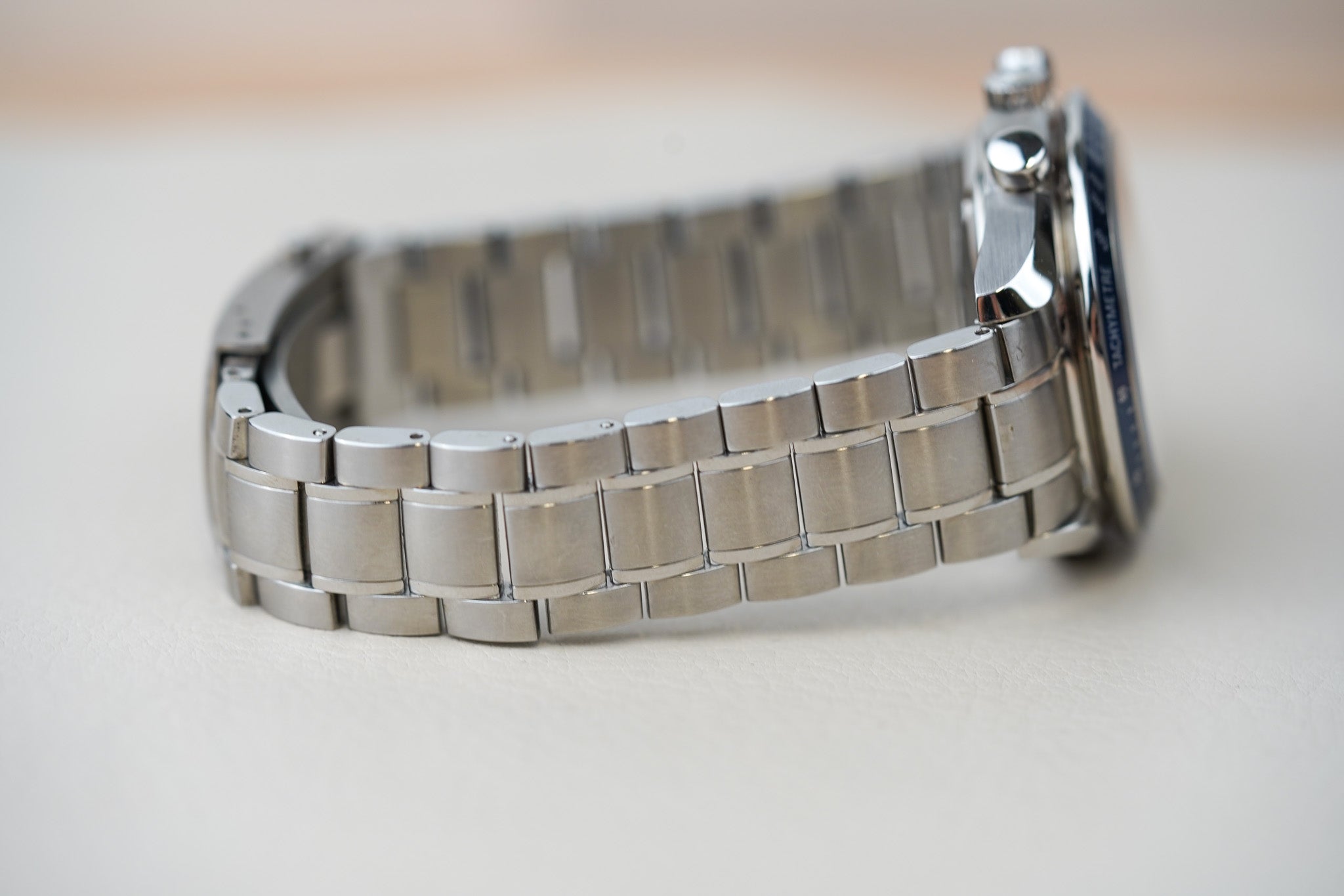 Omega Speedmaster Day-Date Reduced Blue 3222.80