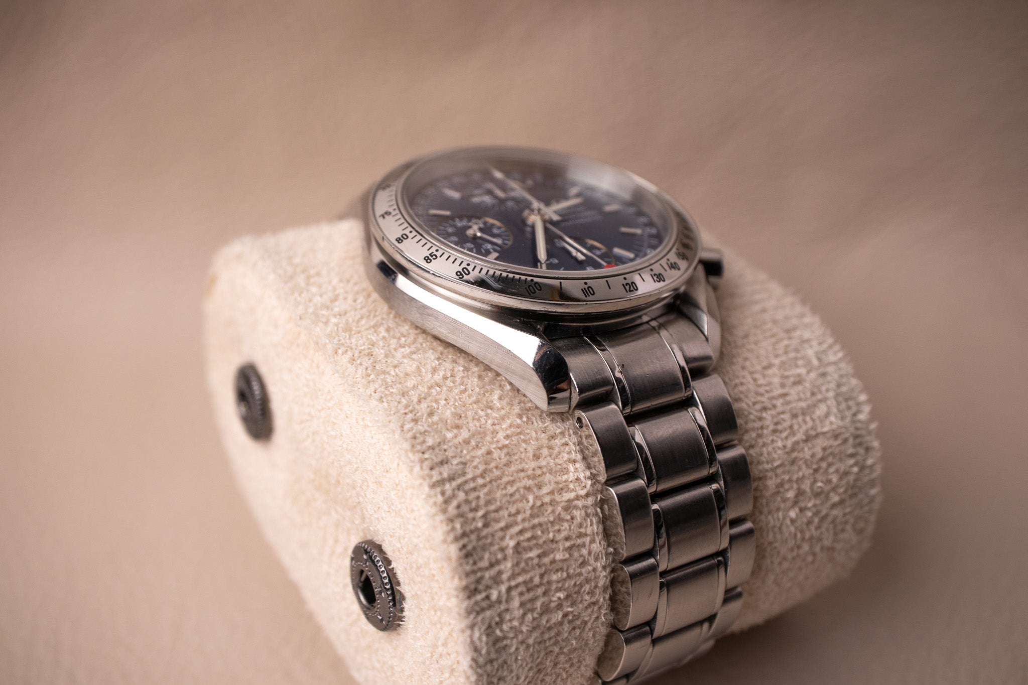 Omega Speedmaster Day Date 3523.80 Blue Dial – Belmont Watches