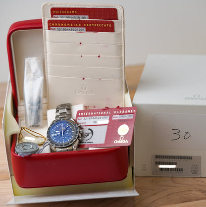 Omega Speedmaster GMT HB-SIA Solar Impulse Project Anniversary Series 321.90.44.52.01.001