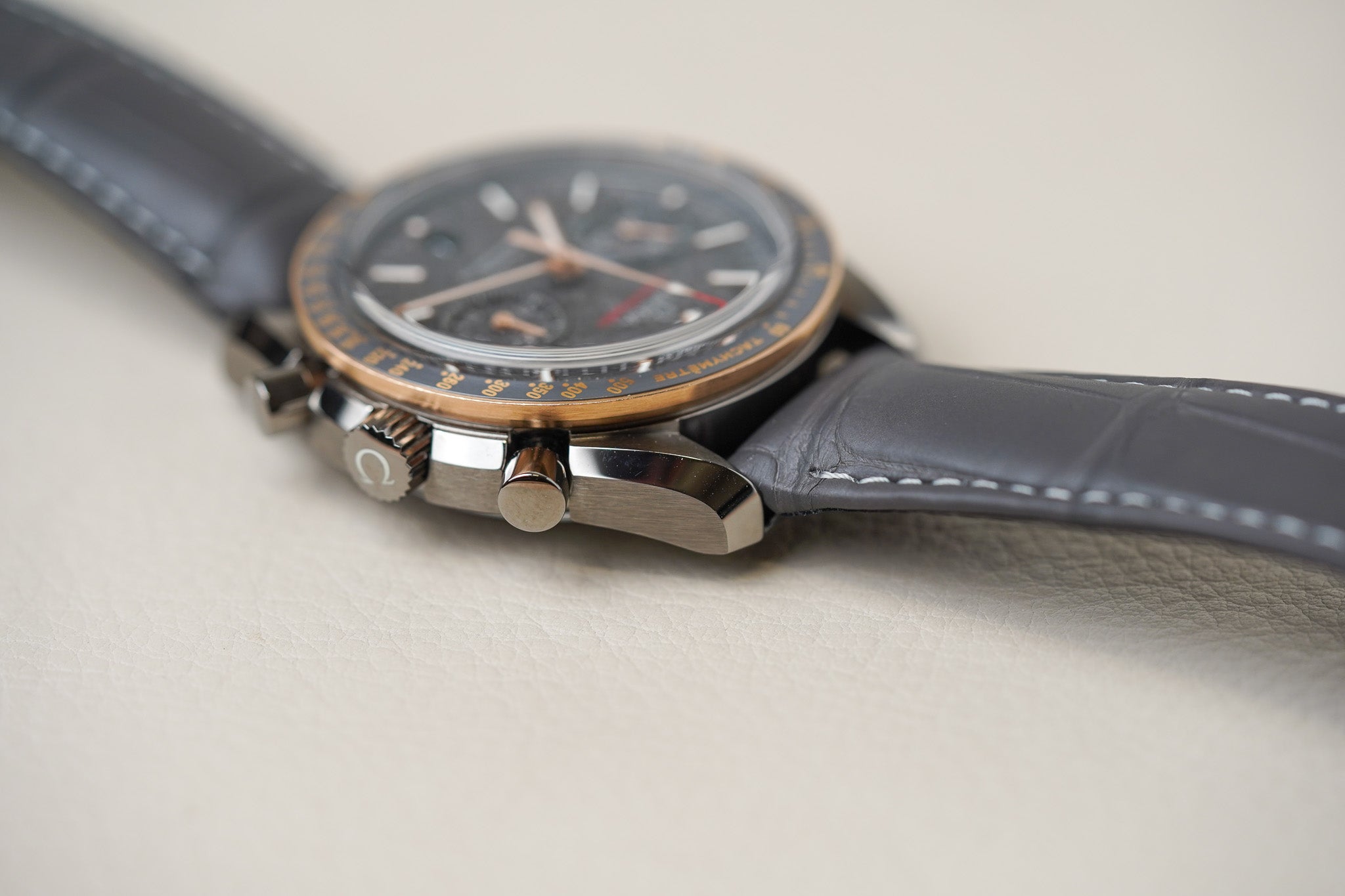 Omega Speedmaster Gray Side of the Moon Meteorite Dial 311.63.44.51.99.001