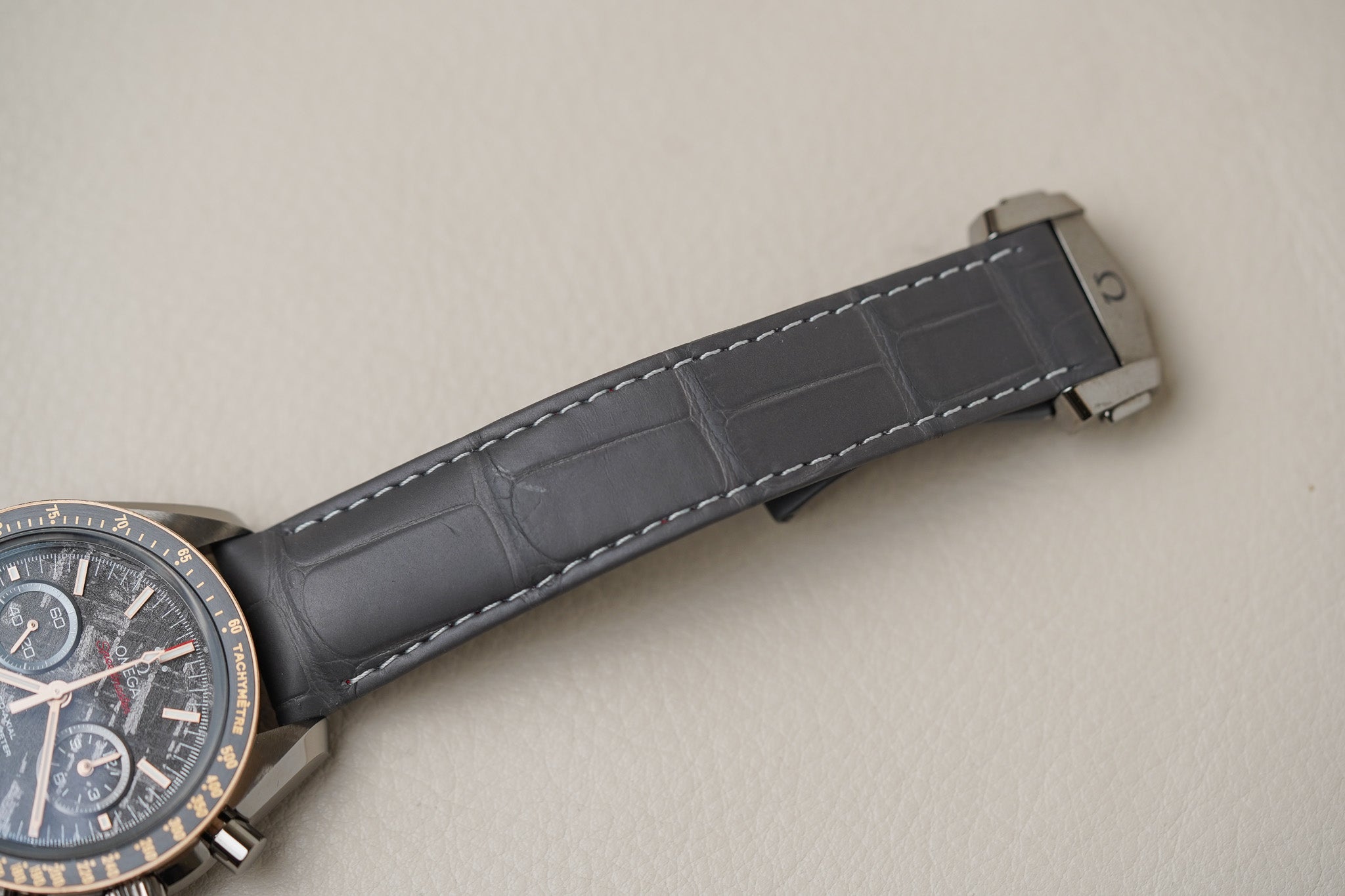Omega Speedmaster Gray Side of the Moon Meteorite Dial 311.63.44.51.99.001