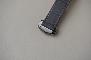 Omega Speedmaster Gray Side of the Moon Meteorite Dial 311.63.44.51.99.001