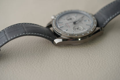 Omega Speedmaster Grey Side of The Moon 311.93.44.51.99.002