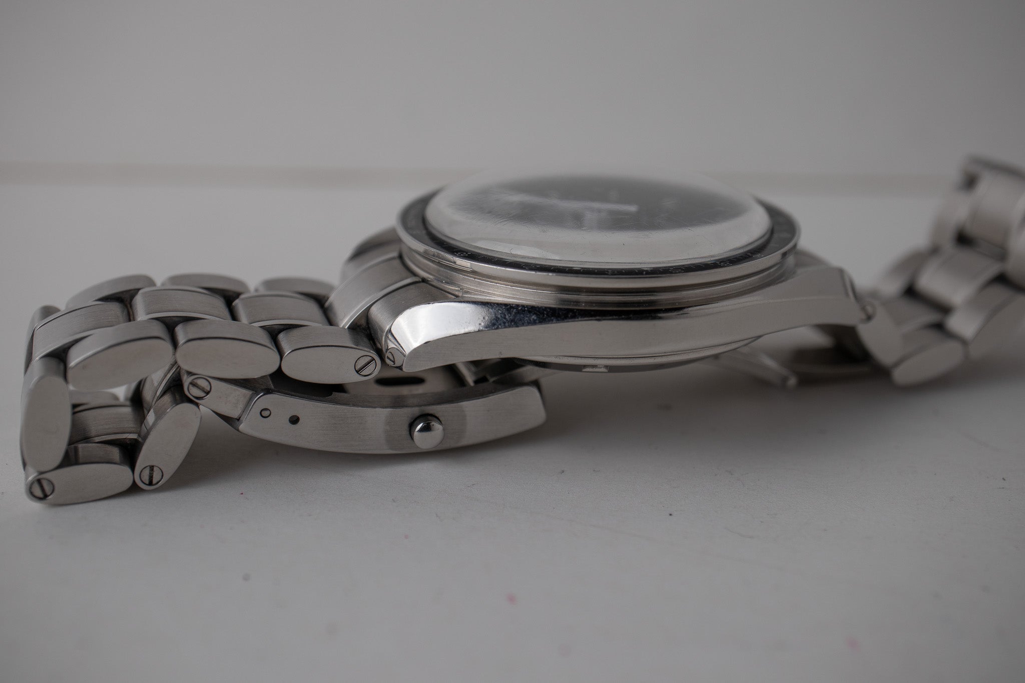 Omega Speedmaster Hesalite 311.30.42.30.01.005