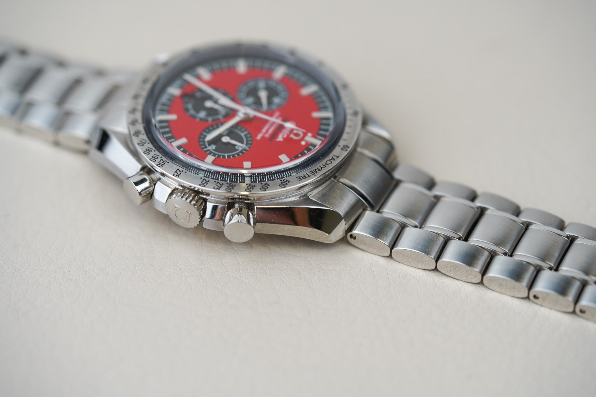 Omega Speedmaster Legend Michael Schumacher Red 3506.61 – Belmont