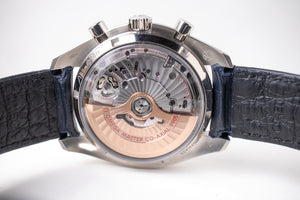 Omega Speedmaster Moonphase 304.93.44.52.99.004 Platinum Blue