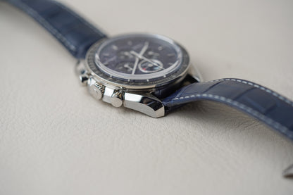 Omega Speedmaster Moonphase Aventurine 311.33.44.32.01.001