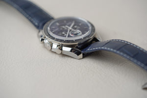 Omega Speedmaster Moonphase Aventurine 311.33.44.32.01.001