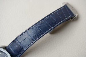 Omega Speedmaster Moonphase Aventurine 311.33.44.32.01.001