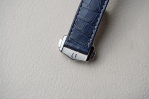 Omega Speedmaster Moonphase Aventurine 311.33.44.32.01.001